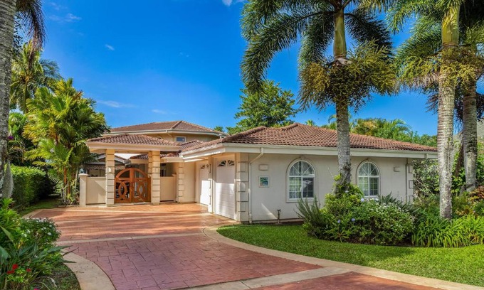 Princeville House | Ohana Kamalani