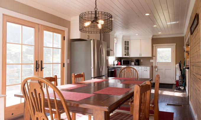 Ohiopyle Other | Ohiopyle Farmhouse that borders Ohiopyle State Park