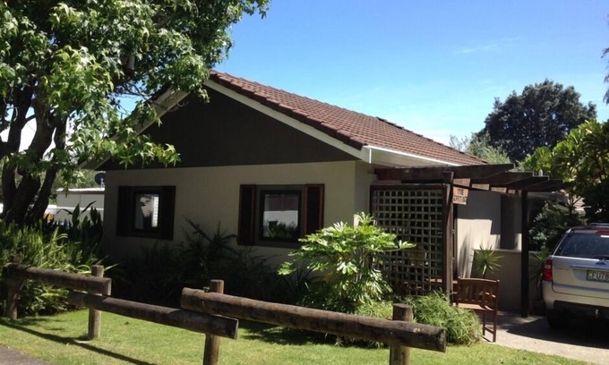 Ohope Cottage | Ohope Beach Cottage, so close to the beach!