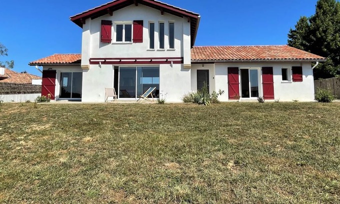Bardos House | Oihana - Bardos - Gîte