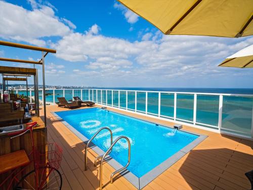 Chatan Hotel | oile by DSH Resorts