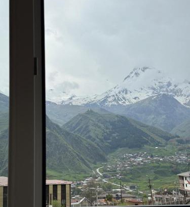 Stepantsminda House | Oishe View