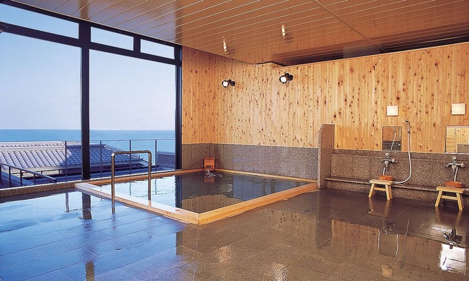 Futami House | Oishiya
