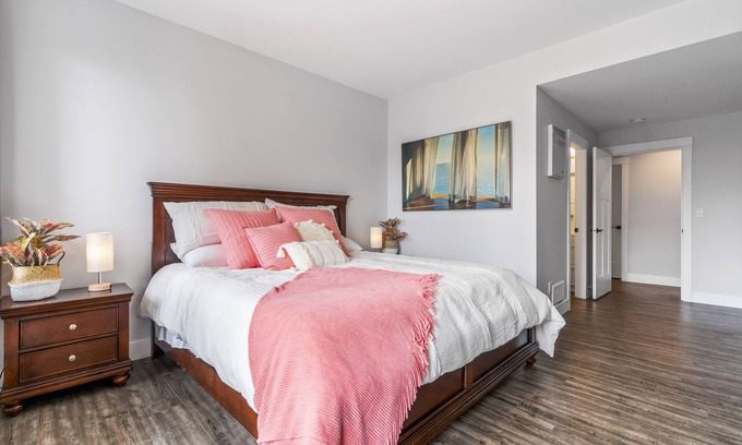 Vernon Apartment | Okanagan Lakeview Oasis, 2 Bed, 2 Bath, Sleeps 6
