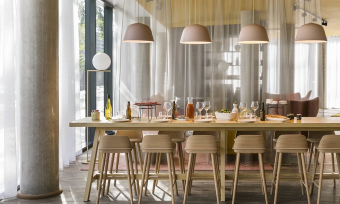 Quartier de Javel Hotel | OKKO Hotels Paris Porte de Versailles
