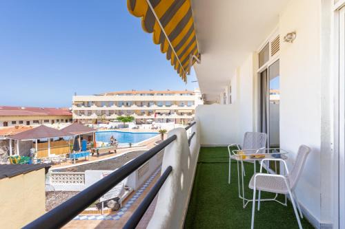 Playa Paraiso Apartment | OkStay Marina Palace Tenerife with balcony and pool view