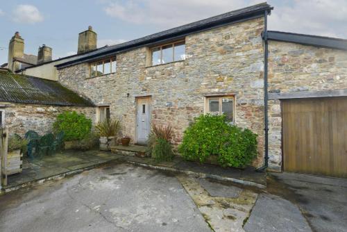 Ashburton House | Old Armoury Barn