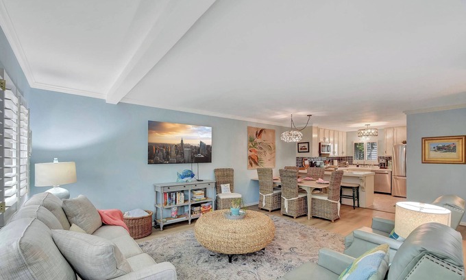 Saint Simons Island Condo | Old Bay Hideaway -3 bed/2.5 bath gorgeously decorated