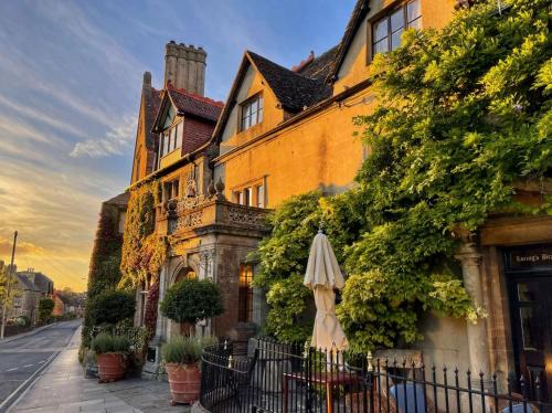 Malmesbury Hotel | Old Bell Hotel