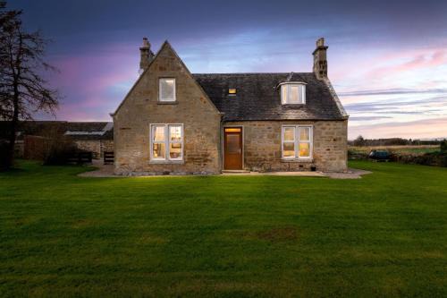 Elgin House | Old Duffus Farmhouse