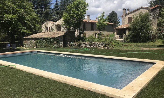 Sault House | Old house surrounded by 8 hectares of lavender- heated pool