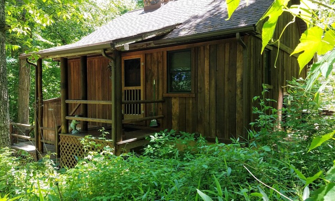 Logan Cabin | Old Man's Haven - Cabin 4