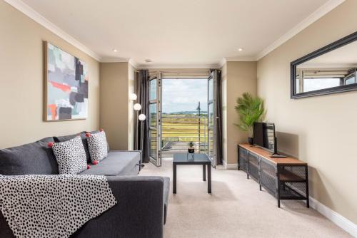 Prestwick Apartment | Old Prestwick View - Donnini Apartments
