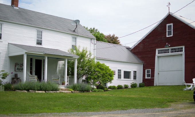 Kennebunkport House | Old Schoolhouse Farm- unique historic farmhouse