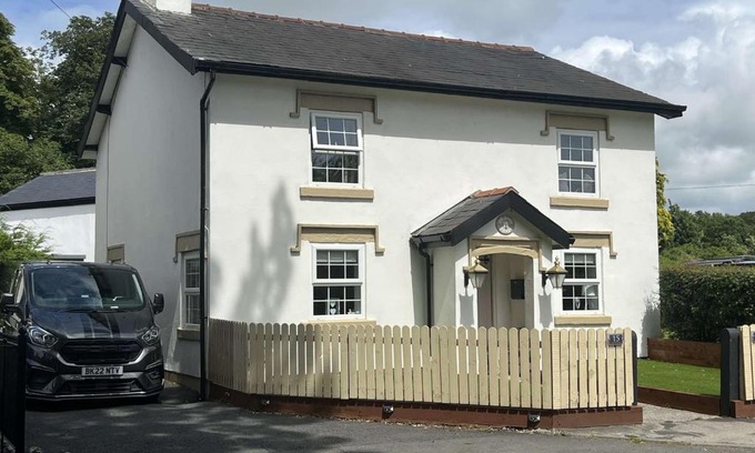 Poulton-le-Fylde House | Old Smithy Cottage