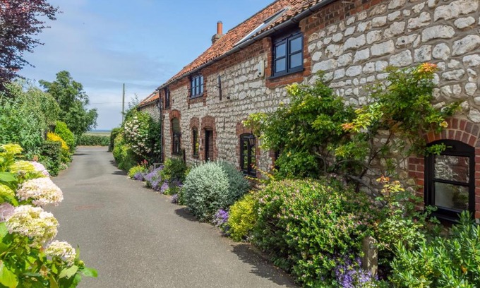 Titchwell House | Old Smithy