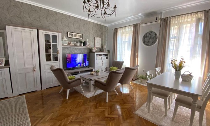 Sibiu Old Town Apartment | Old Town Apartment Ana