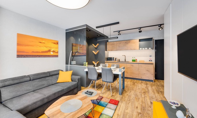Old Town Apartment | OLD TOWN APARTMENT CHMIELNA PARK-comfortable apartment close to the Old Town