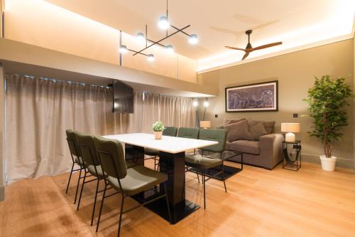 Bilbao Apartment | Old Town Apartments by Staynnapartments