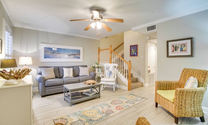 Old Town House | Old Town Bay St Louis Townhome: Walk to Beach