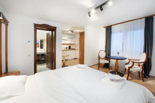 Historic Center House | Old Town Cataleya