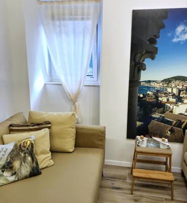 Split Apartment | Old town hesed
