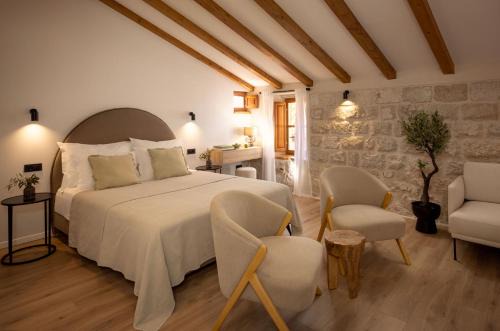 Dubrovnik Old Town House | Old Town Olive luxury room for 3