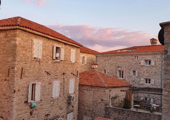 Old Town Apartment | Old Town Point
