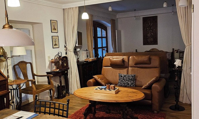 Altstadt Apartment | Old Town Suite in the Old Town