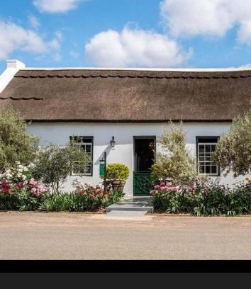 McGregor Apartment | Old Village Lodge