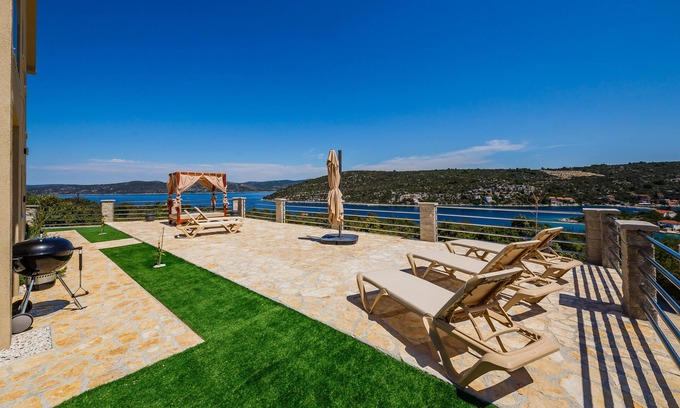 Veliki Drvenik Apartment | Olea Resort, 60m2, sea view (4+2) personsOlea Resort