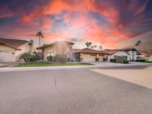 Island at Ocotillo House | Oleander Chandler/Ocotillo