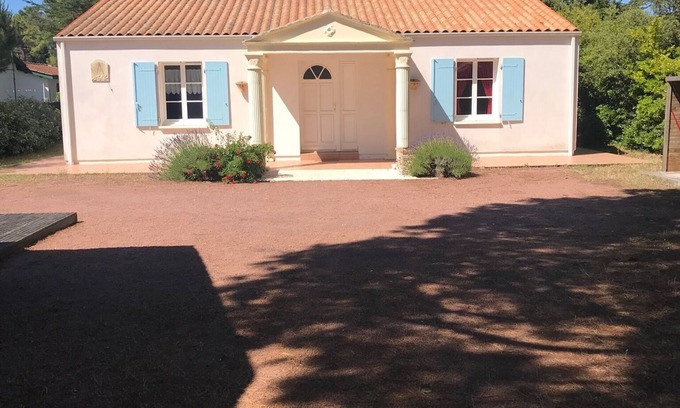 Domino House | OLERON-Domino- Quiet house and studio (6/8 people)-Close to beach and market