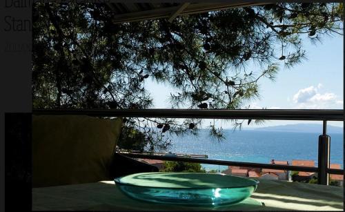 Dubrava Apartment | Olive-Sunset Haven in Zuljana