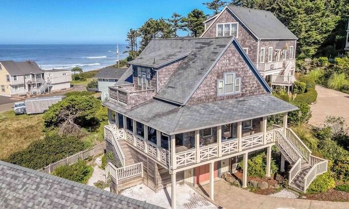 Olivia Beach House | Olivia Beach Access, Ocean View, Hot Tub, Game Room, 3D Smart TV