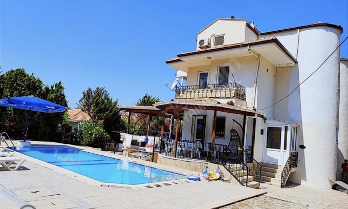 Oludeniz Apartment | Ölüdeniz villa with Pool for family nOn the way of Ölüdeniz. Big area barbacu….