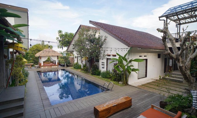 Parongpong House | Omah Angkul Angkul Villa