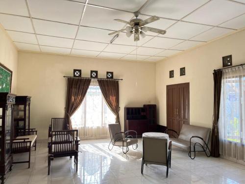 Yogyakarta House | Omah Prenggan HomeStay - Kotagede
