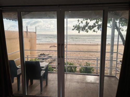 Agonda Resort | Omkar Beach Bungalow