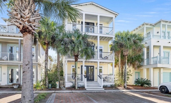 Rosemary Beach House | On 30A, Best View in Seacrest, 2 Primary, Large Roof deck, Balcony off 4 bdrms