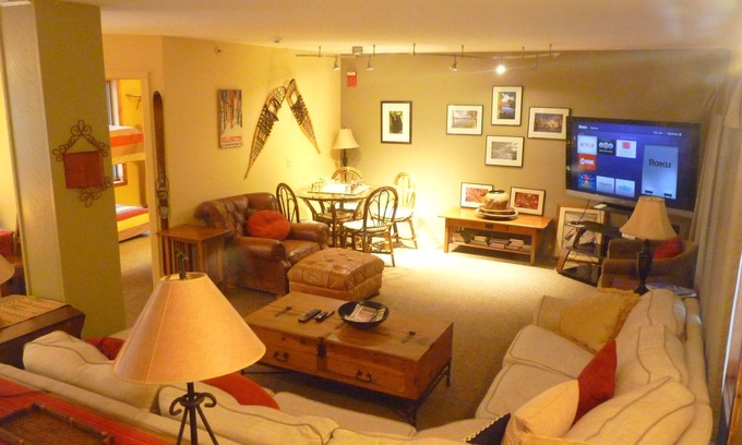 Killington Ski Chalet | On access road to ski slopes private setting, walk distance to restaurants, bar