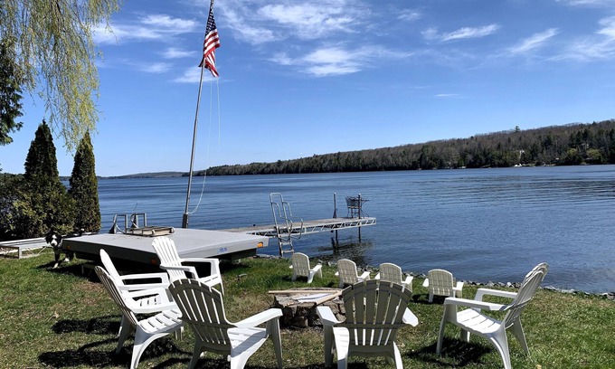 Belgrade Cabin | on gorgeous Great Pond (lake), great for families!