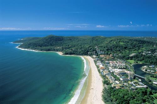 Noosa Heads Apartment | On Hastings Street Studio