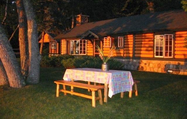 Harbor Springs Cabin | On Lake Michigan -Private Beach and Fire Pit-Big Water View!!