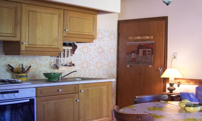 Gedre Apartment | On the 1st floor of the owners' house