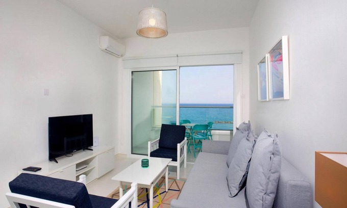 Agios Tychon Apartment | On the Beach Penthouse