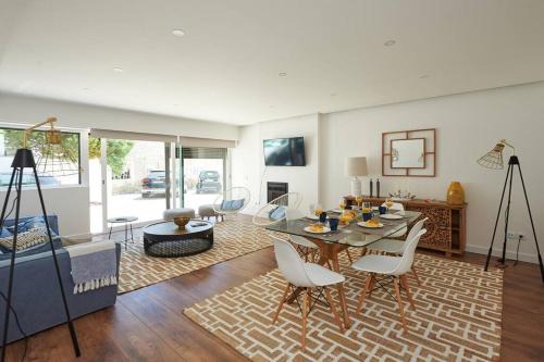 Cascais Apartment | On the Beach