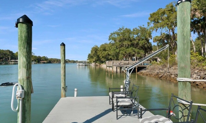 Palm Coast House | On the Canal, New Dock, Kayak, Bikes, Beach Gear