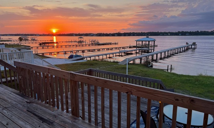 Gulf Shores House | On The Lagoon! Kayaks and Paddle Boards Included!