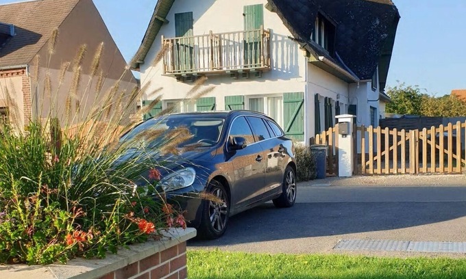 Oust-Marest Apartment | On the lavender side, 5 minutes from the tourist resort of Le Tréport